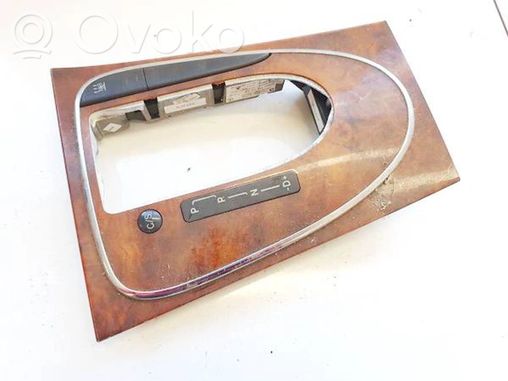 Mercedes-Benz E W211 Rivestimento in plastica cornice della leva del cambio