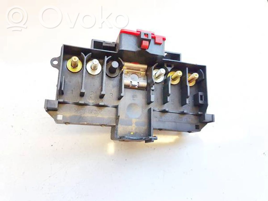 Mercedes-Benz C W203 Cavo positivo (batteria)