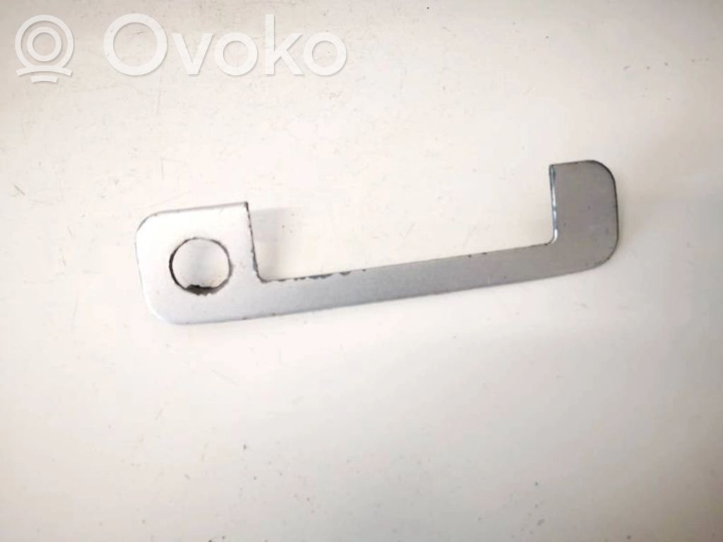 Lastausoven suojatulppa   8D0837239E,8D0837239E