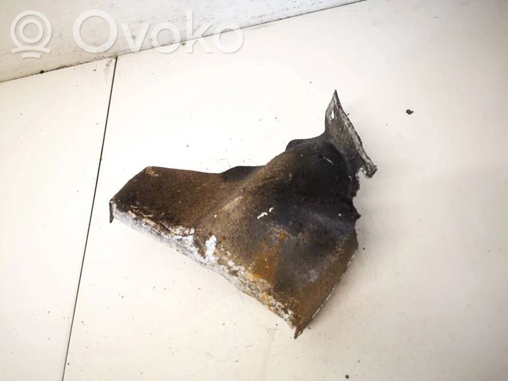 Volkswagen PASSAT B5 Inne części karoserii 