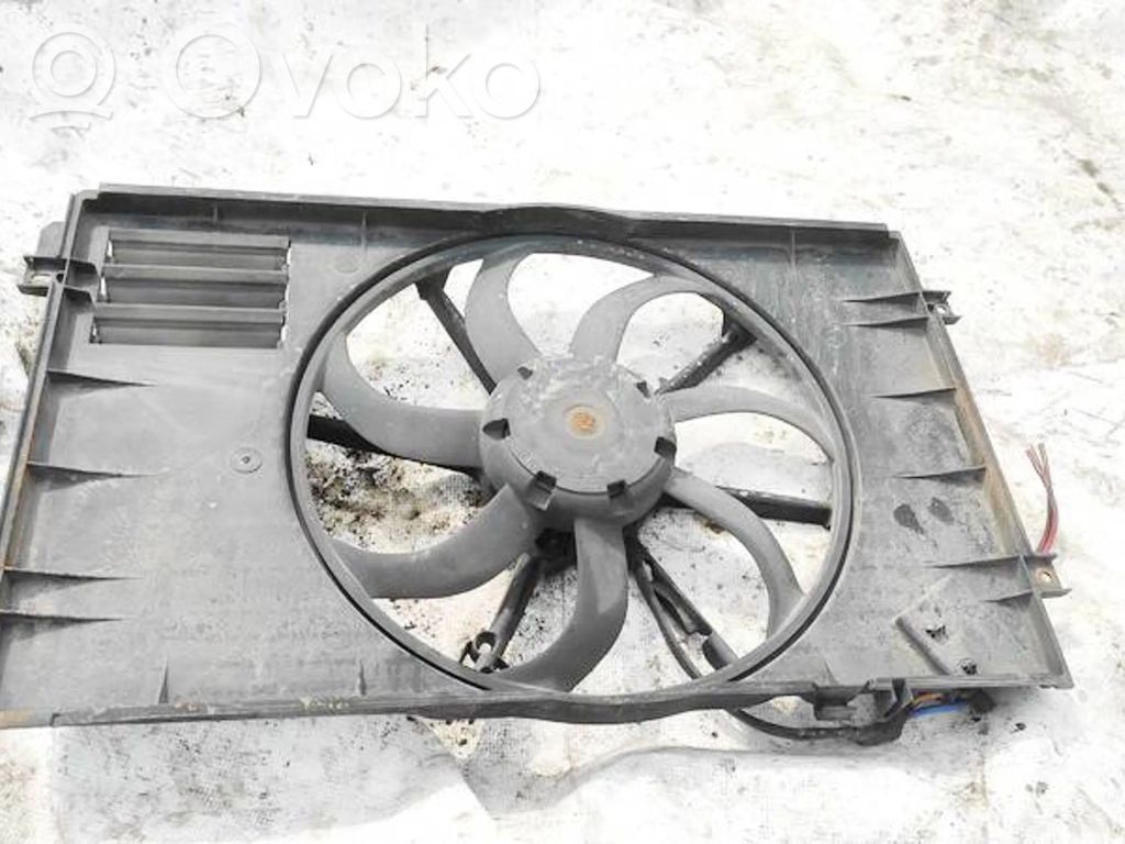 Volkswagen Golf V Lüfterzarge