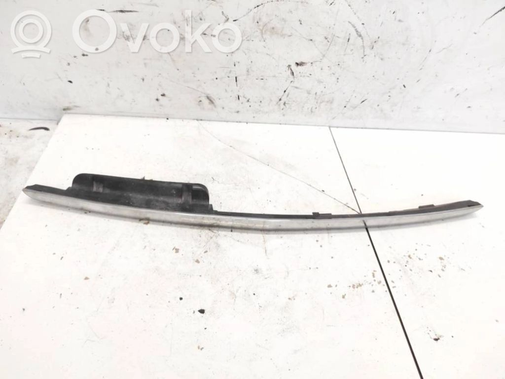 Mercedes-Benz A W169 Etusäleikkö 