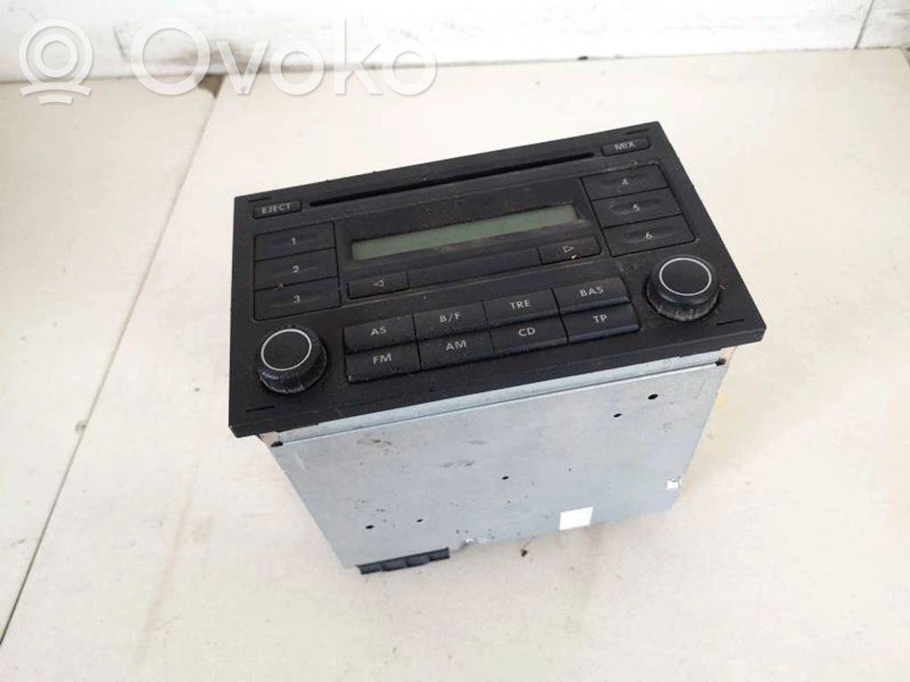 Volkswagen Fox Panel / Radioodtwarzacz CD/DVD/GPS 