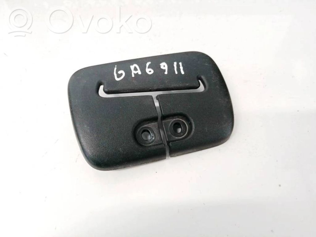 Mazda 3 II Otros repuestos del interior 