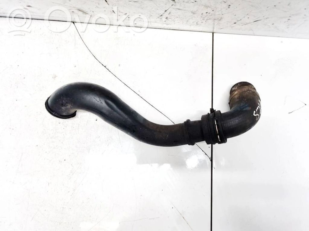 Volkswagen PASSAT B6 Tubo flessibile intercooler
