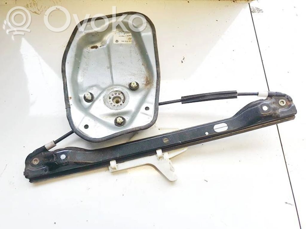 Volkswagen Golf V Alzacristalli del portellone scorrevole con motorino