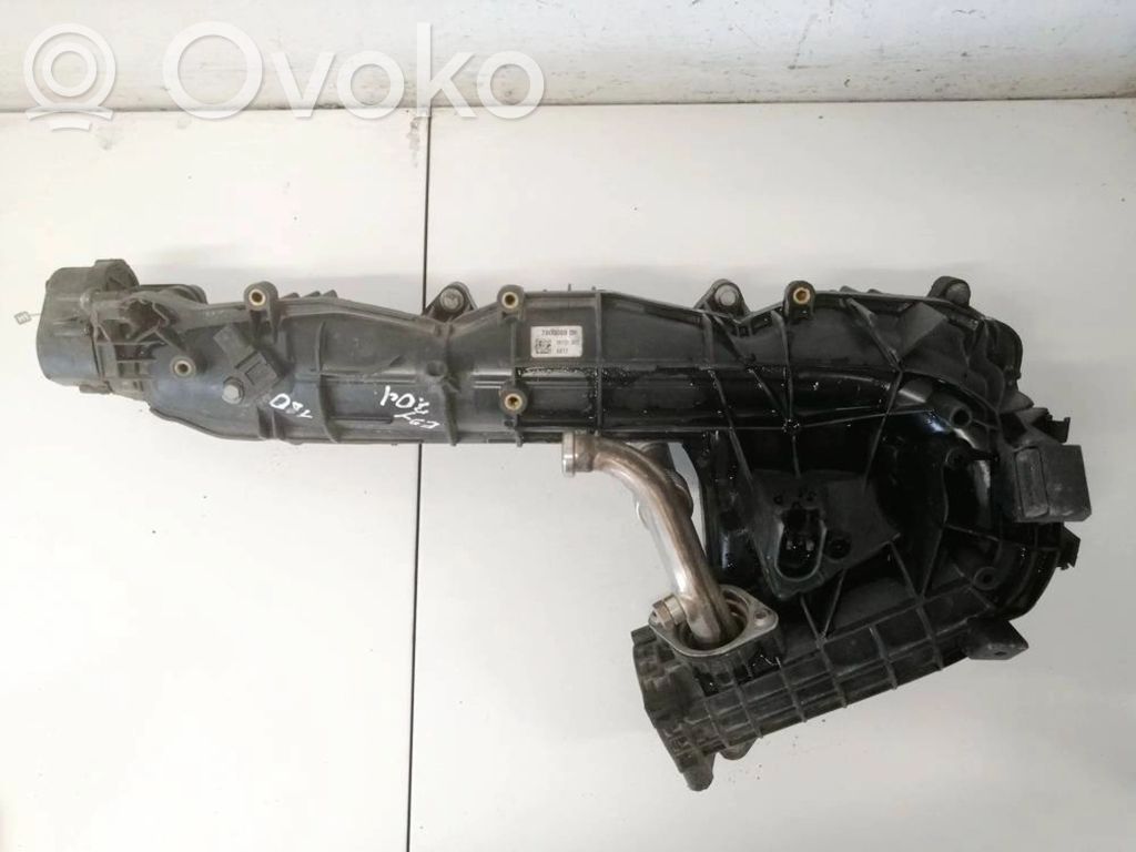 BMW 3 E90 E91 Intake manifold 