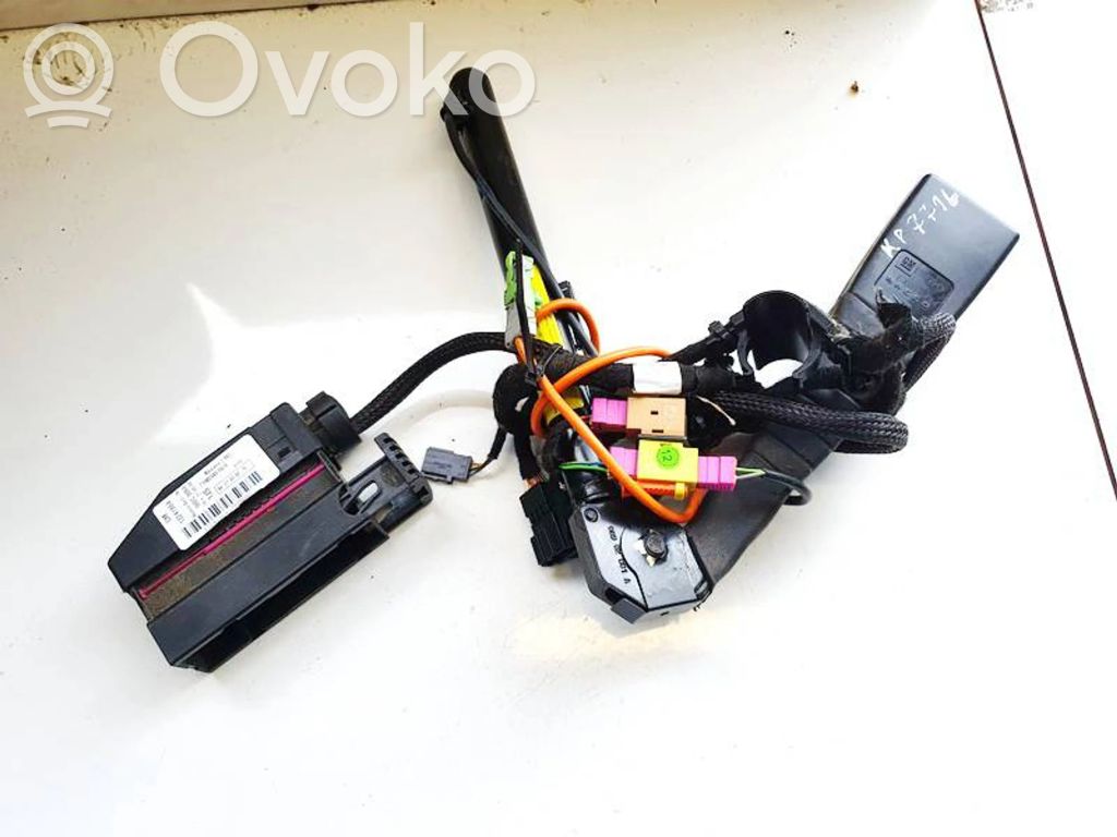 Opel Vectra C Bridă fixare centură de siguranță față 