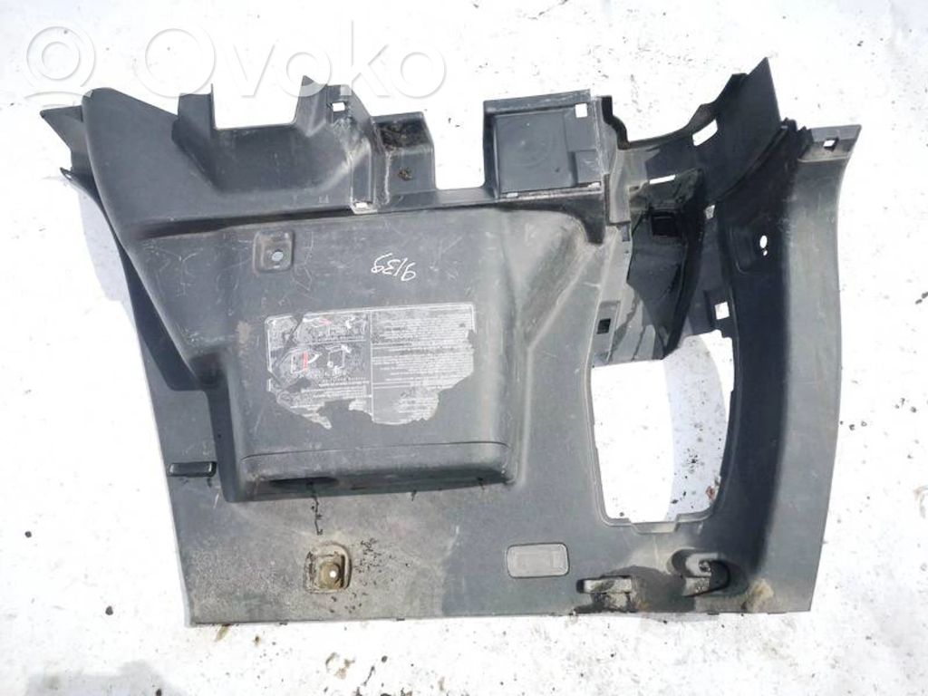 Toyota Corolla Verso AR10 Otros repuestos del interior