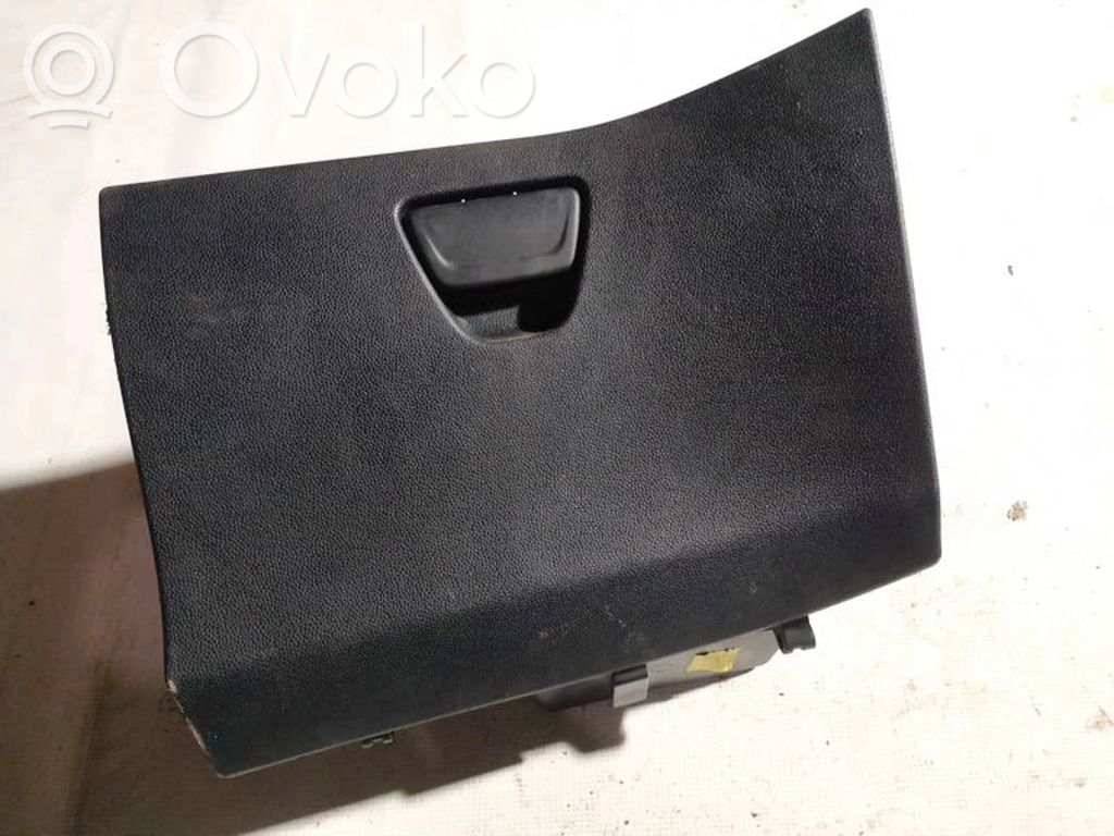 Ford Fiesta Daiktadėžė 