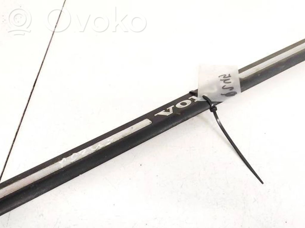 Volvo XC90 Copertura del rivestimento del sottoporta anteriore 