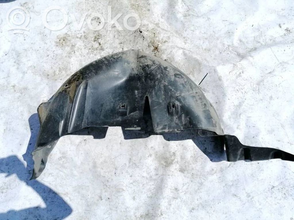 Renault Megane III Rivestimento paraspruzzi parafango posteriore