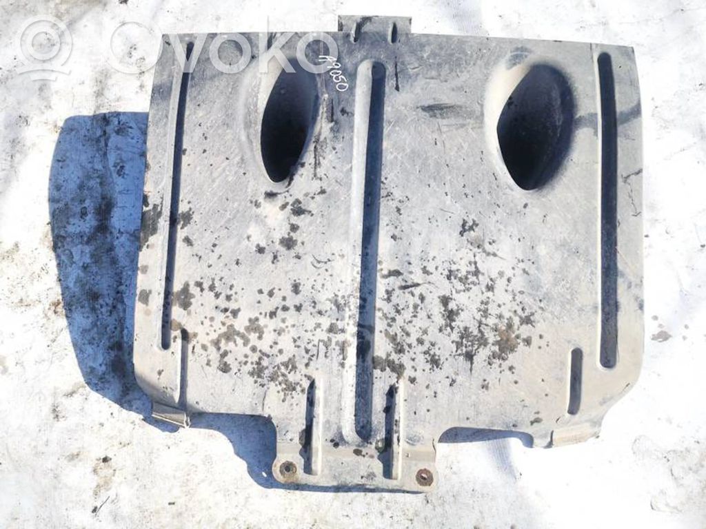 Ford Focus Variklio dugno apsauga 