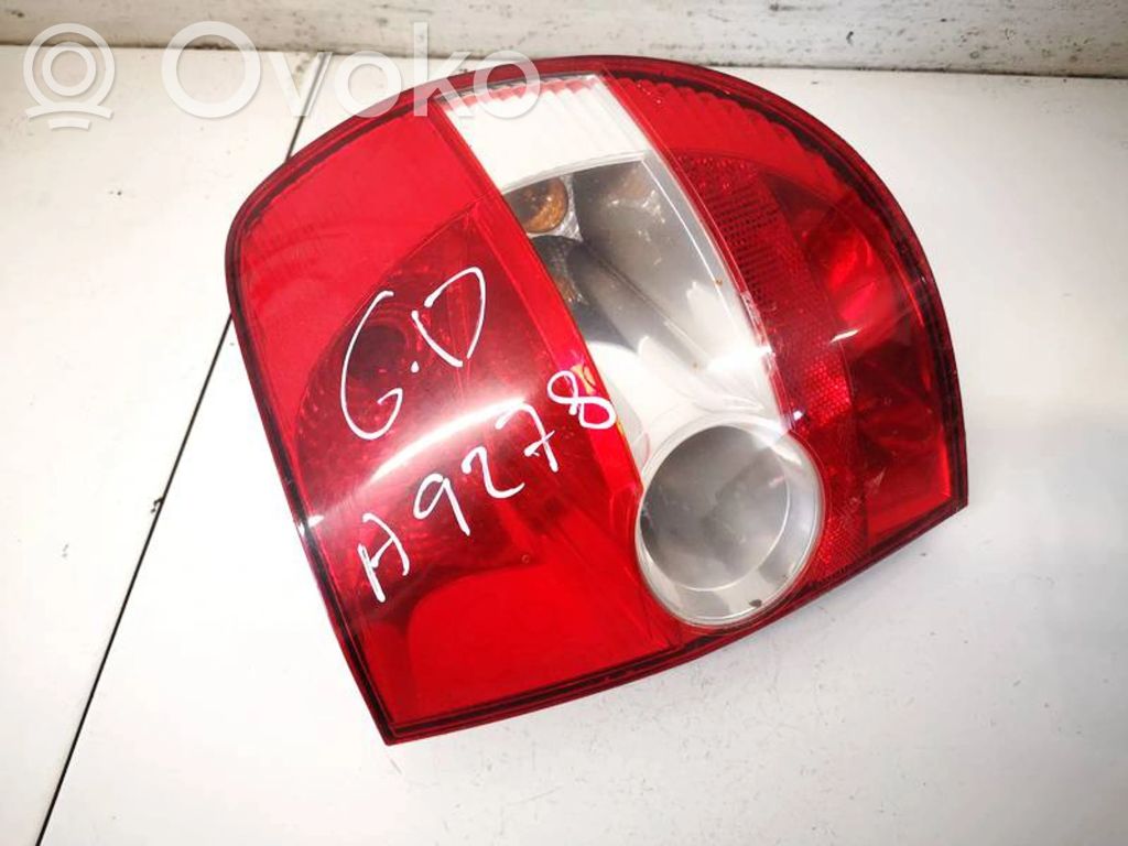 Volkswagen Fox Luci posteriori 