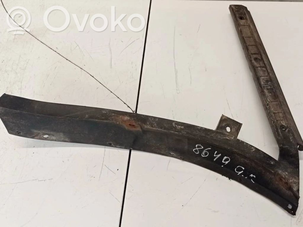 Volkswagen PASSAT B5 Support de pare-chocs arrière