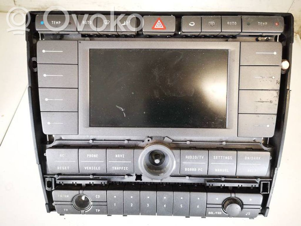 Volkswagen Phaeton Unitate principală radio/CD/DVD/GPS 