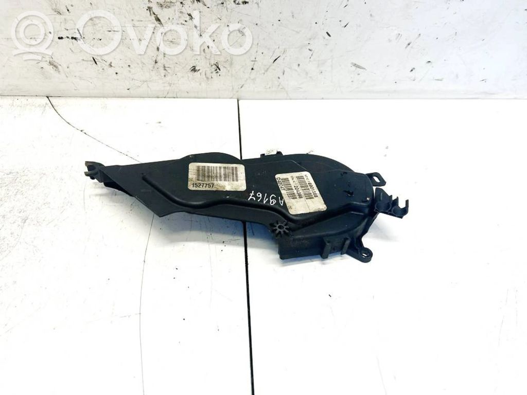 Volvo V50 Cache carter courroie de distribution 
