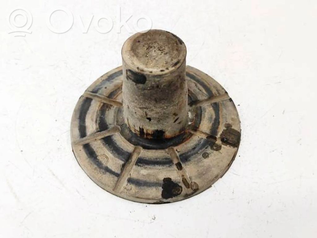 Opel Astra H Cauciuc flanșă arc față