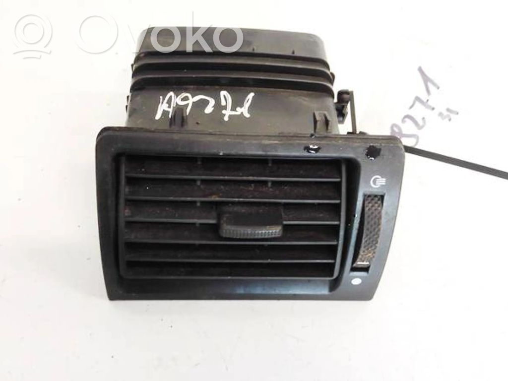 Ford Mondeo Mk III Grilă ventilație centrală 