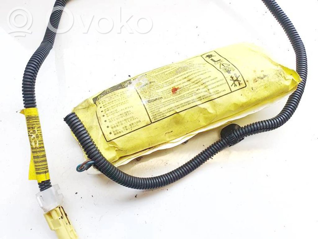 Toyota Avensis T250 Airbag sedile
