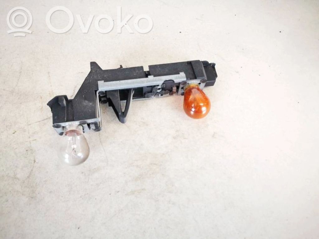 Volvo S70  V70  V70 XC Glühbirnenhalter Heckleuchte 