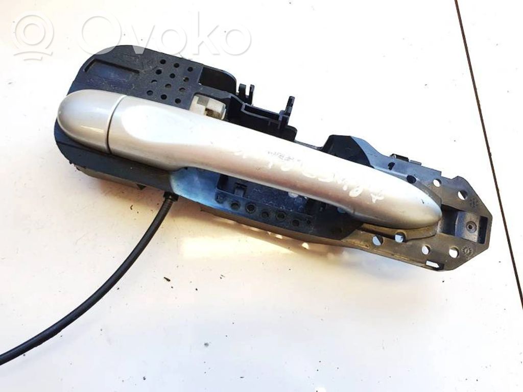Renault Megane III Front door exterior handle 