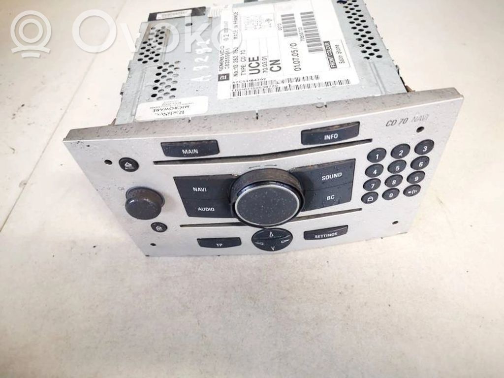 Opel Astra H Panel / Radioodtwarzacz CD/DVD/GPS 