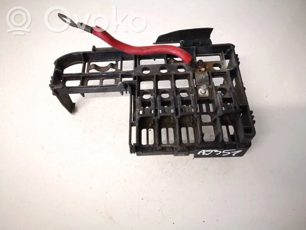 Opel Corsa D Altra parte esteriore 