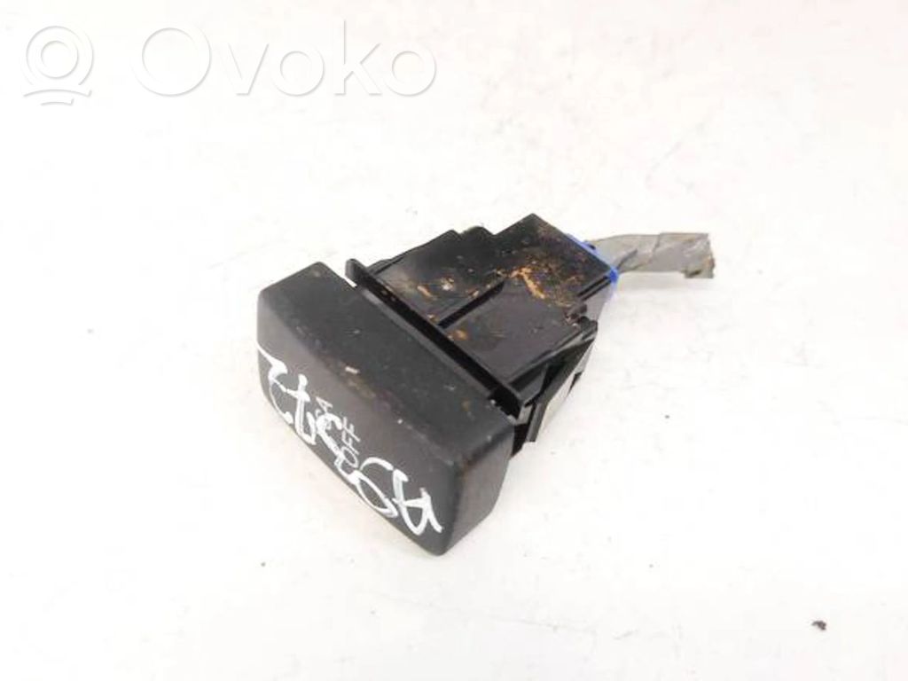 Honda Civic Comutator controlul tracțiunii (ASR)