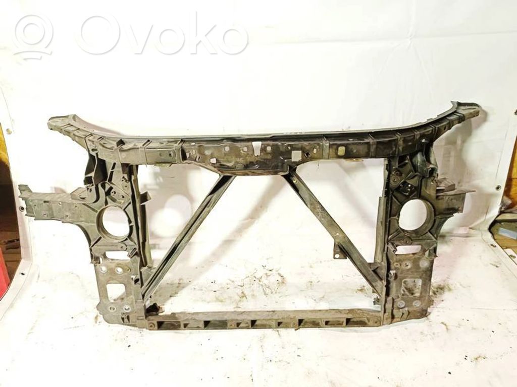 Audi Q7 4L Pannello di supporto del radiatore 