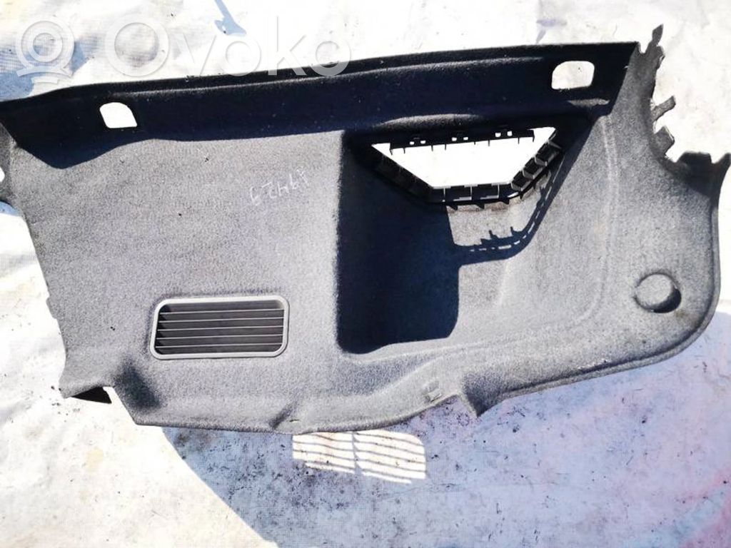 Audi A4 S4 B6 8E 8H Inne części wnętrza samochodu 