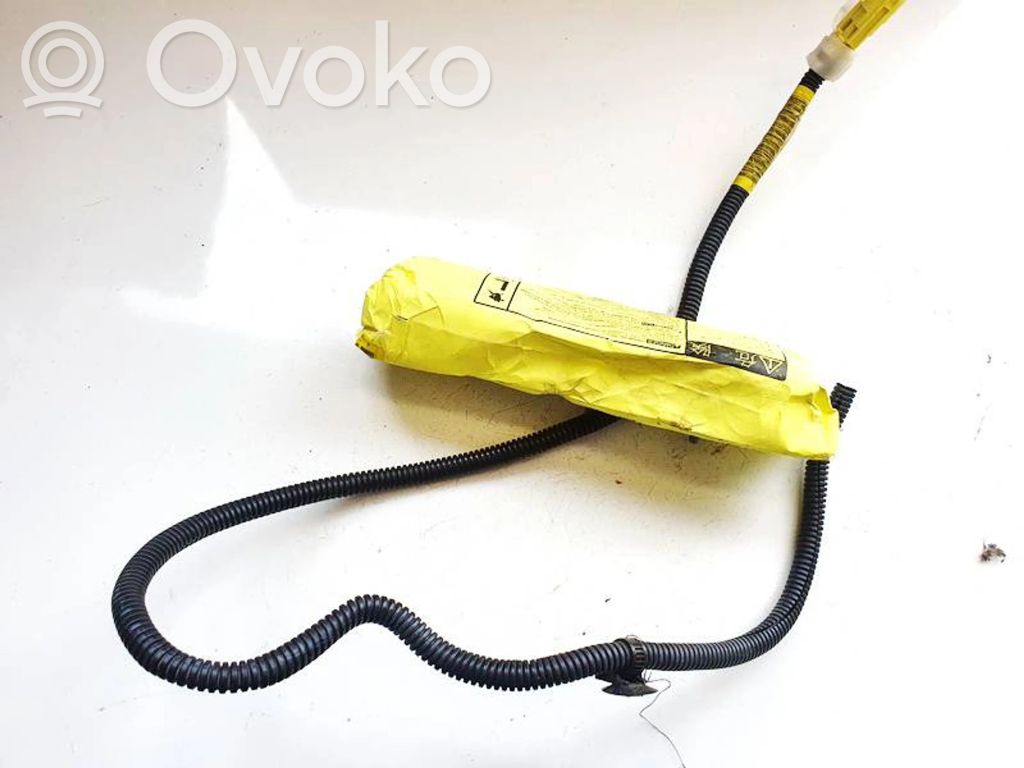 Toyota Avensis T250 Airbag sedile