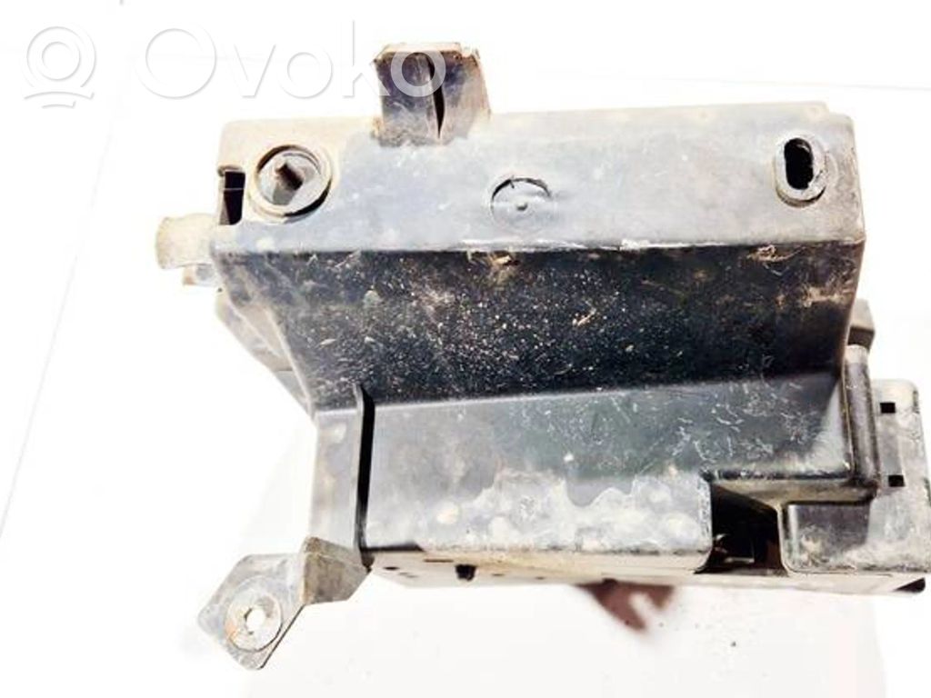Peugeot 406 Bandeja para la caja de la batería 