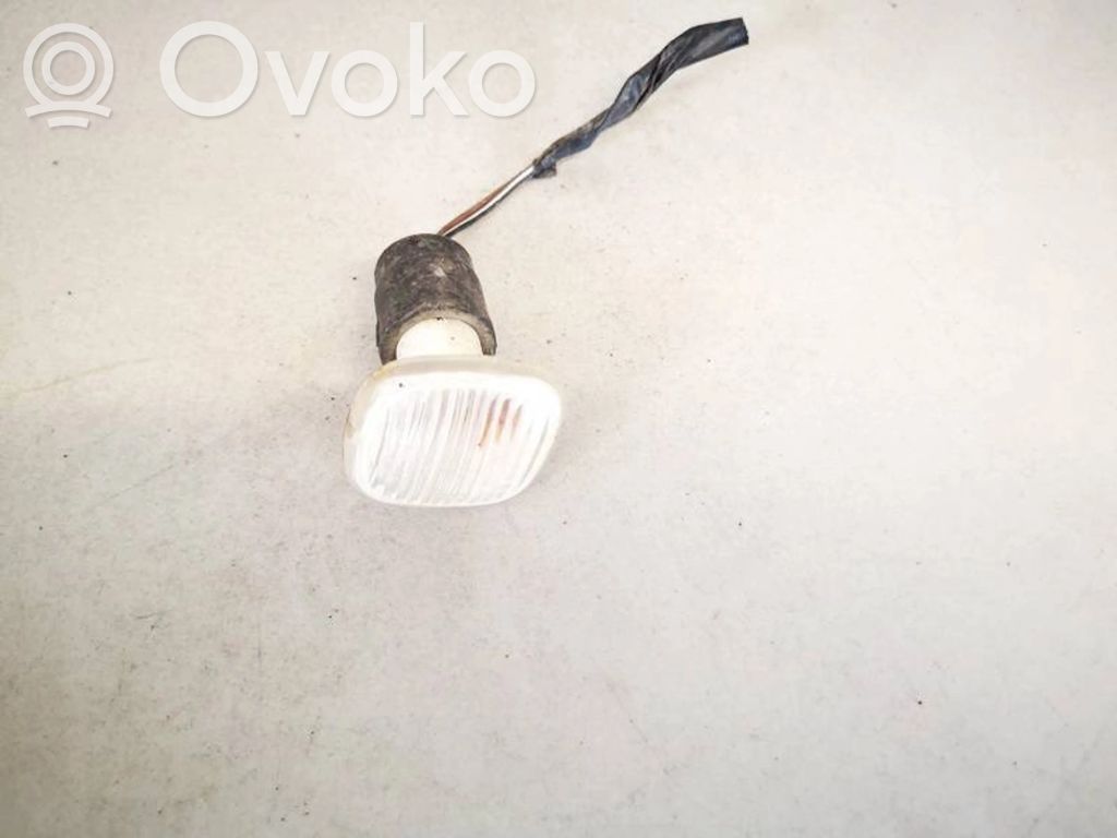 Skoda Octavia Mk1 (1U) Semnalizator bară față 