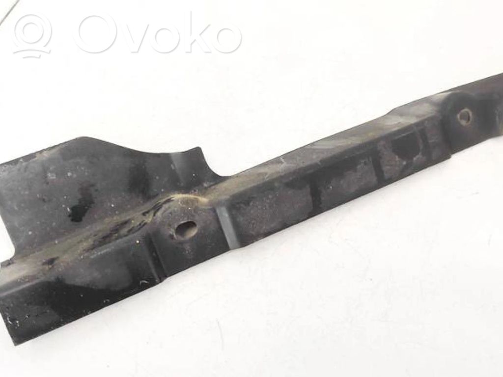 Peugeot 307 Staffa di montaggio del radiatore
