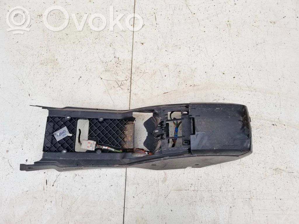 Chrysler Pacifica Armrest 