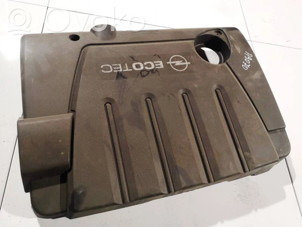 Opel Zafira B Capac protecție motor 