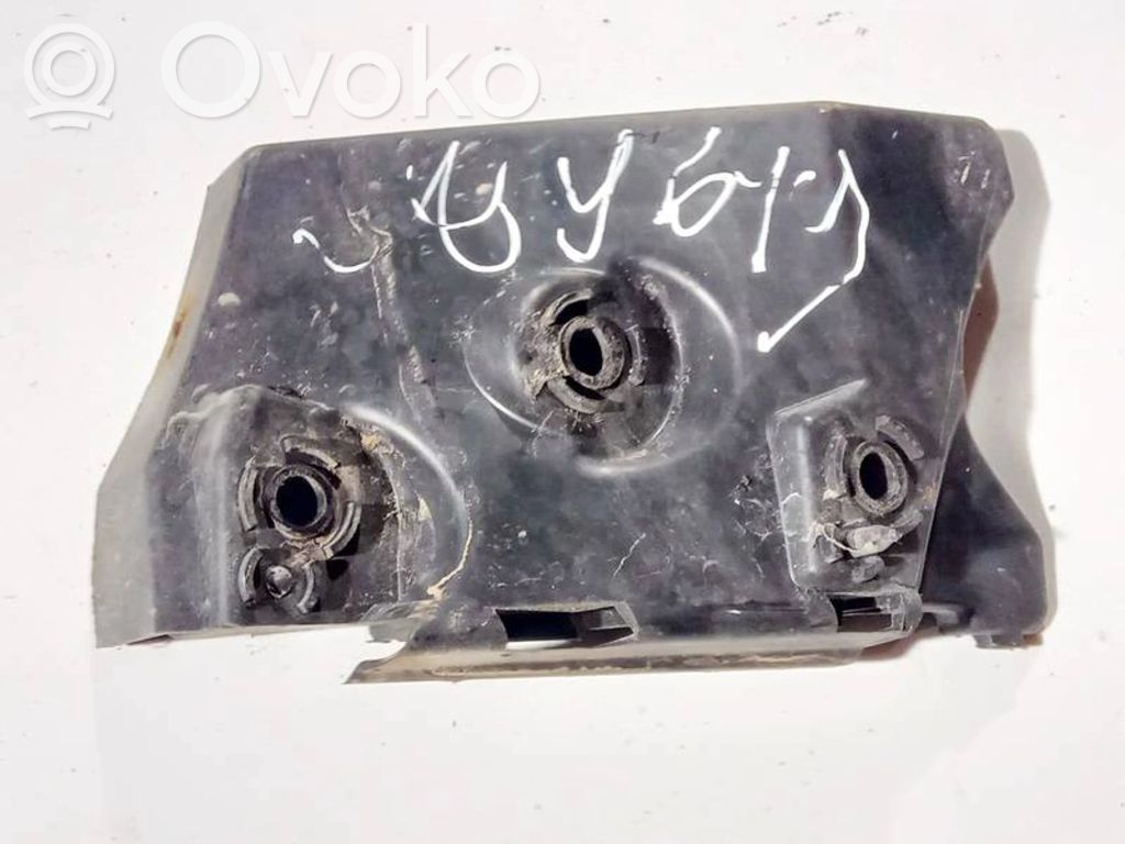 Front bumper mounting bracket   5P0807184,5P0807184