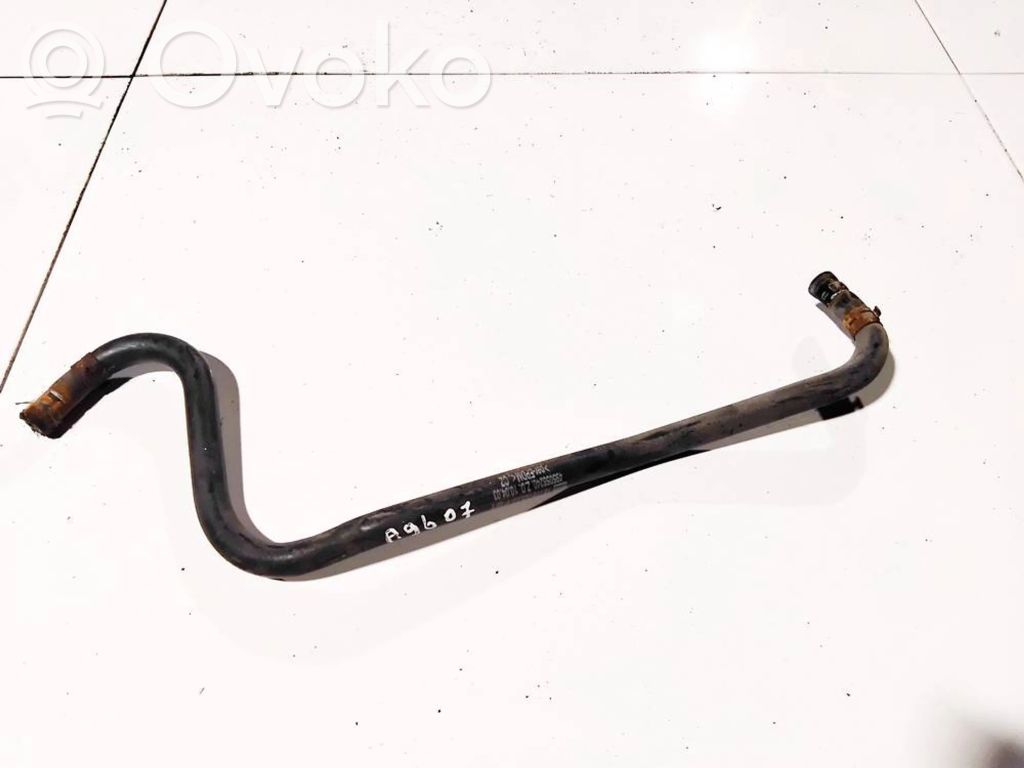 Opel Astra H Tubo flessibile del liquido di raffreddamento del motore 