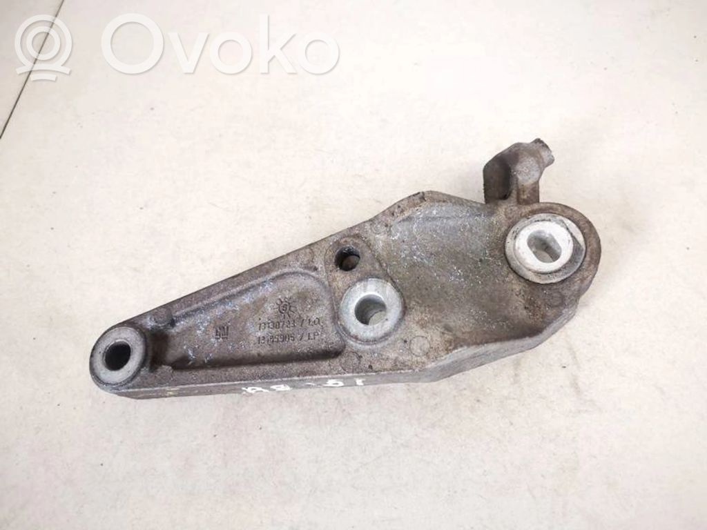 Opel Corsa D Soporte de montaje del motor (Usadas) 