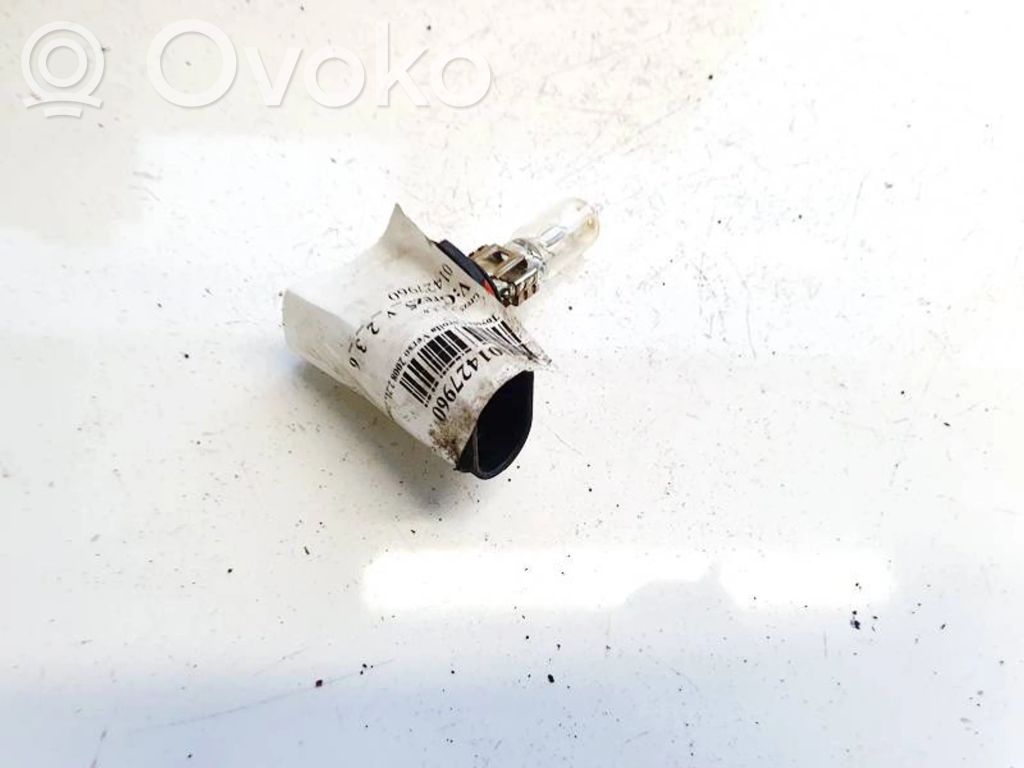 Toyota Corolla Verso AR10 Bec lampă spate 