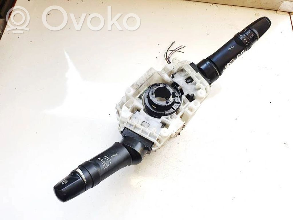 Mitsubishi Lancer X Commodo, commande essuie-glace/phare 