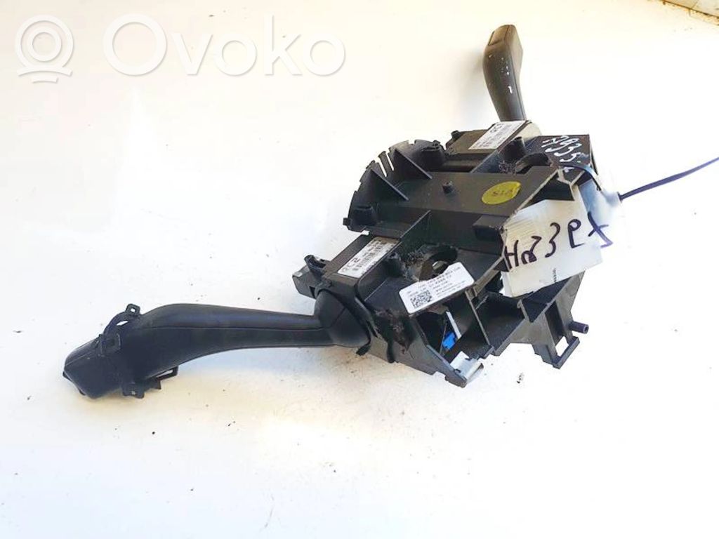 Skoda Octavia Mk2 (1Z) Leva/interruttore dell’indicatore di direzione e tergicristallo