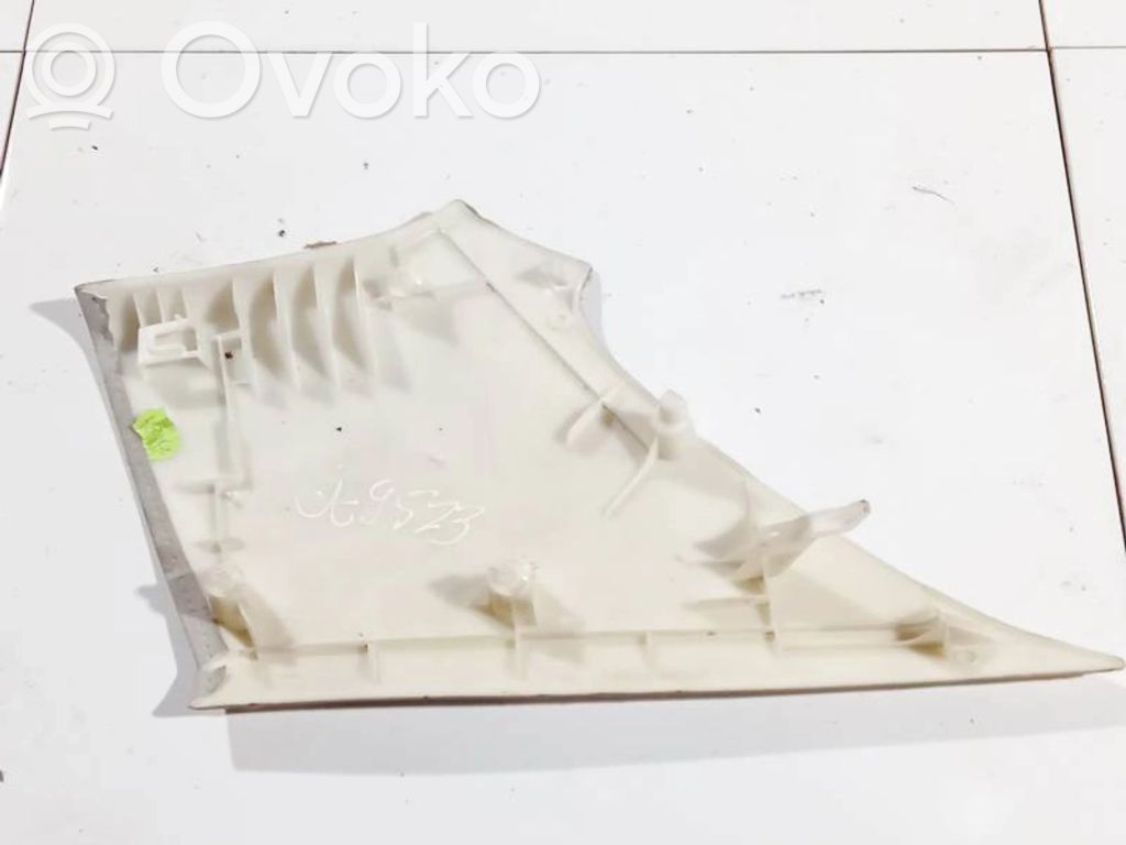 Toyota Avensis T250 Altra parte interiore
