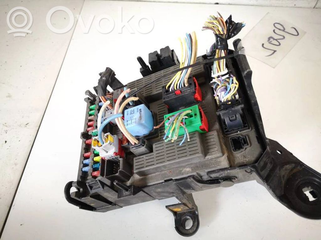 Peugeot 807 Fuse box set 
