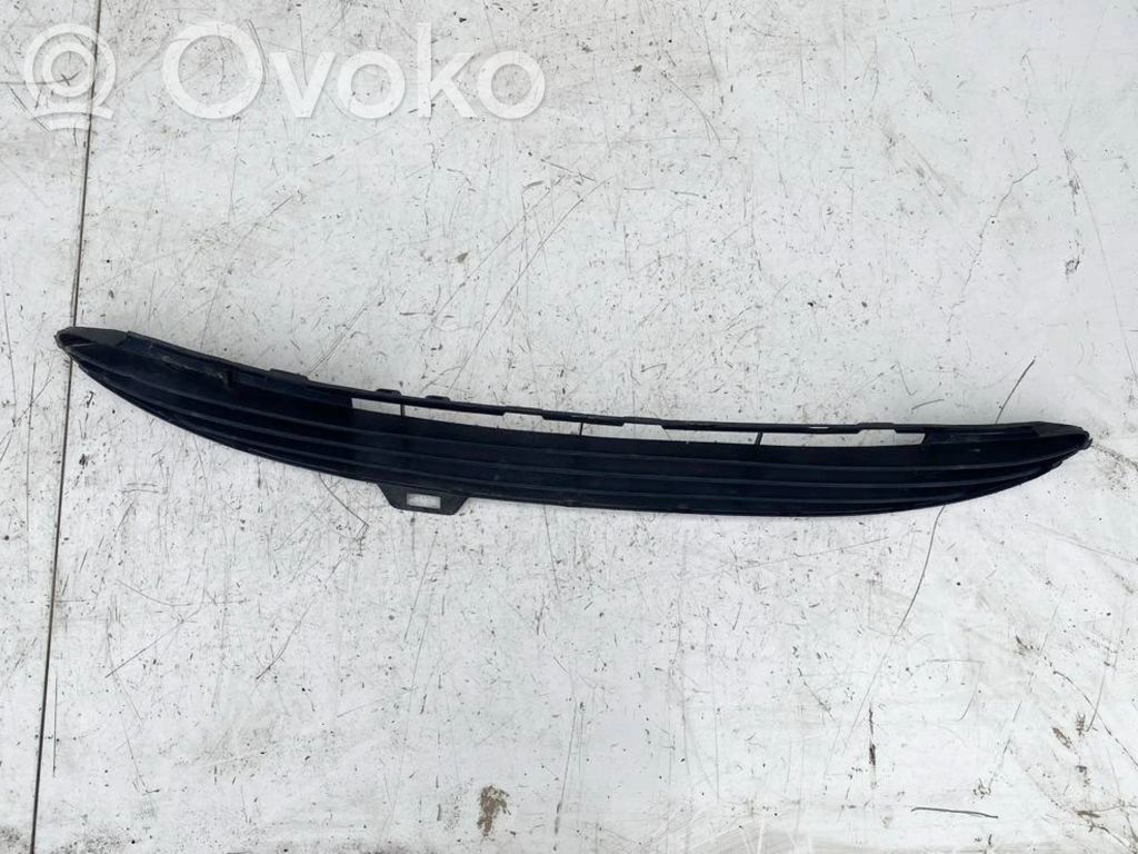 Peugeot 206 Front bumper lower grill 