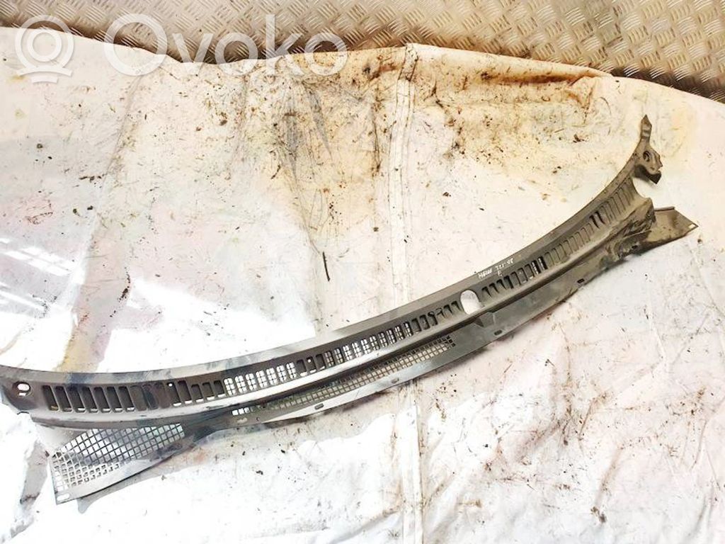 Podszybie przednie   K2443,K2443