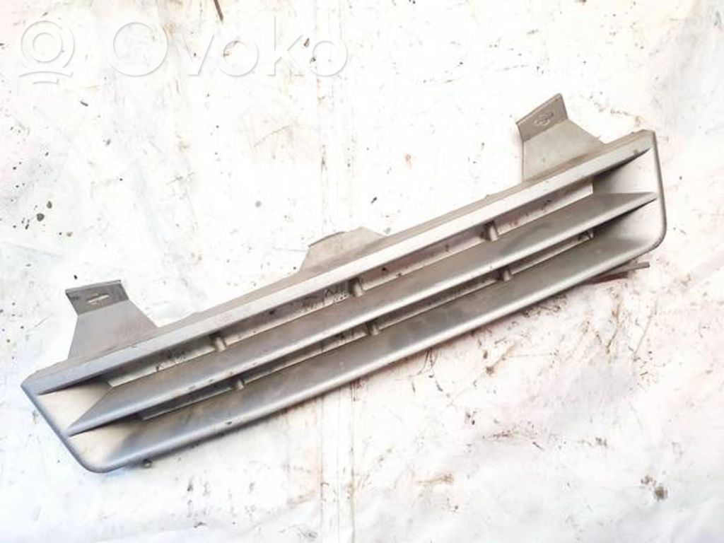 Opel Astra F Grille de calandre avant 