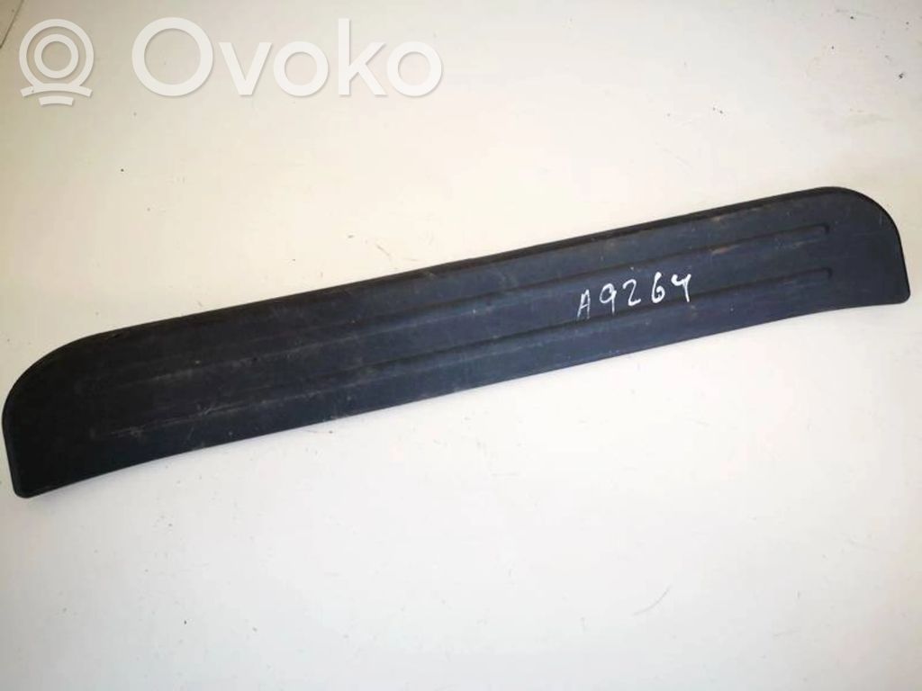 Mazda CX-7 Capac prag spate 