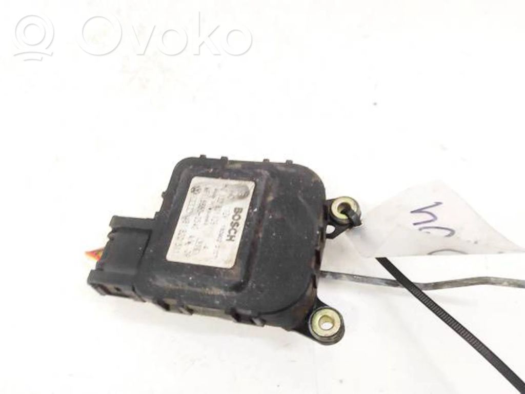 Audi A6 S6 C5 4B Motor/actuator clapetă aer 